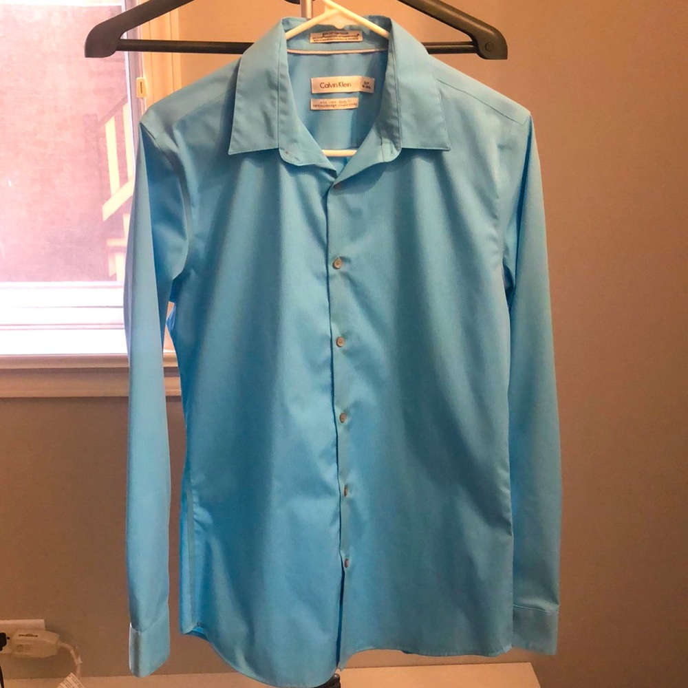 BRAND NEW! Calvin Klein Body Fit Stripe Shirt